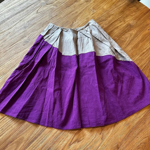 Anthropologie Left Of Center Diagonally Divided Women’s Two Toned Pleated Skirt - Picture 2 of 8
